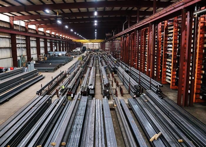 pabrik besi baja terbaik